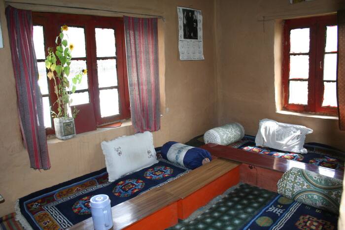 Hotel Delek House, Kaza 3